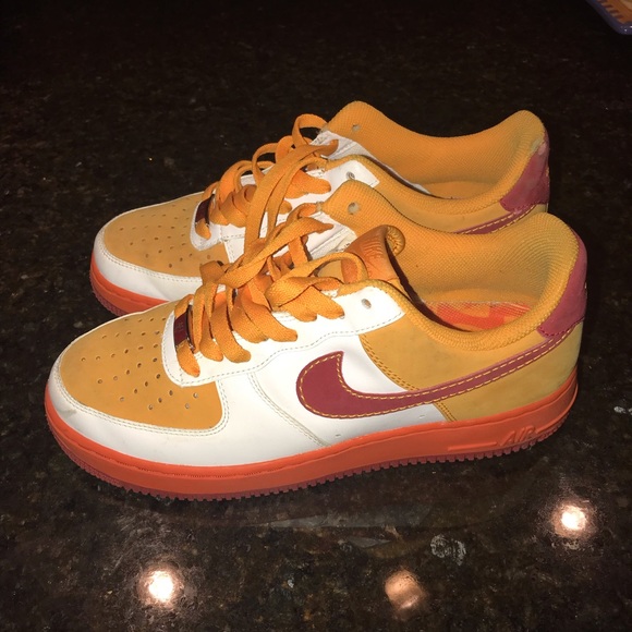 Nike Other - FINAL PRICE Nike shoes